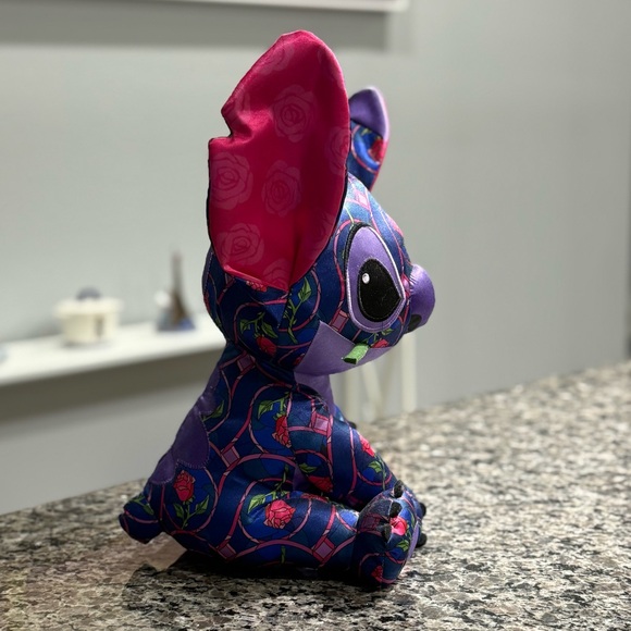 Stitch Crashes Beauty and the Beast Plush - #1 in a Series - Picture 5 of 9